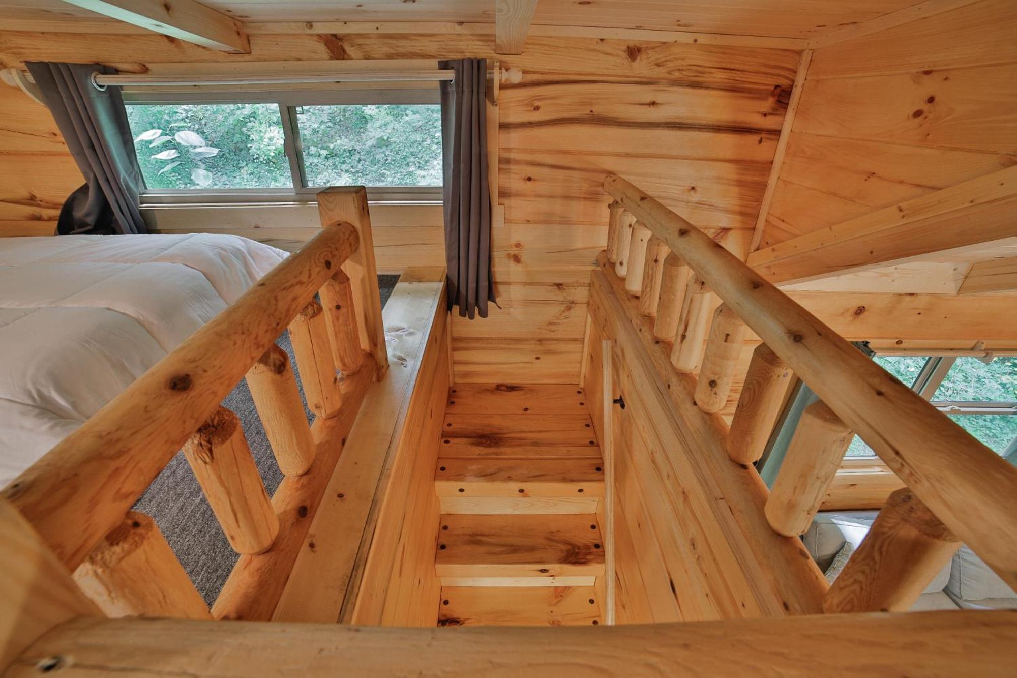 River Cabin Hot Tub & Swim Spa Near Downtown Чатануга Екстериор снимка